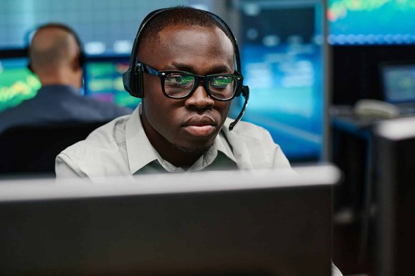 Prop firm : fonctionnement, avantages, inconvénients et choix