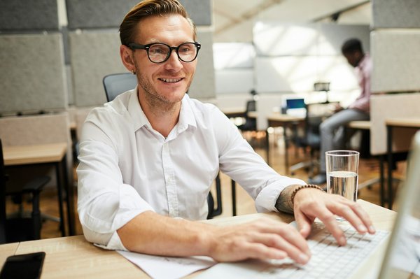 Avis shares : plateforme d'investissement sociale sécurisée