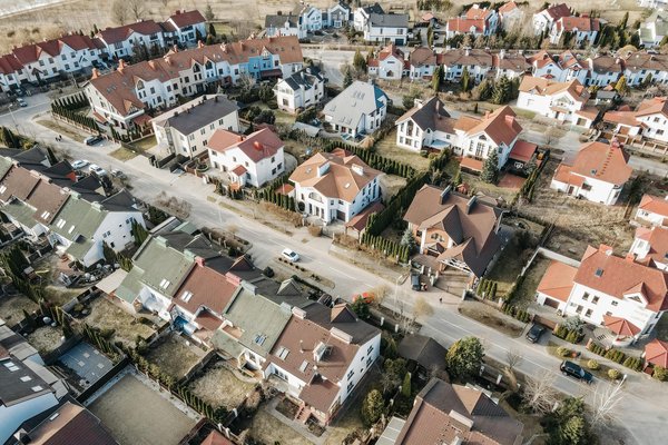 Investir en LLI : guide pour les particuliers en 2025